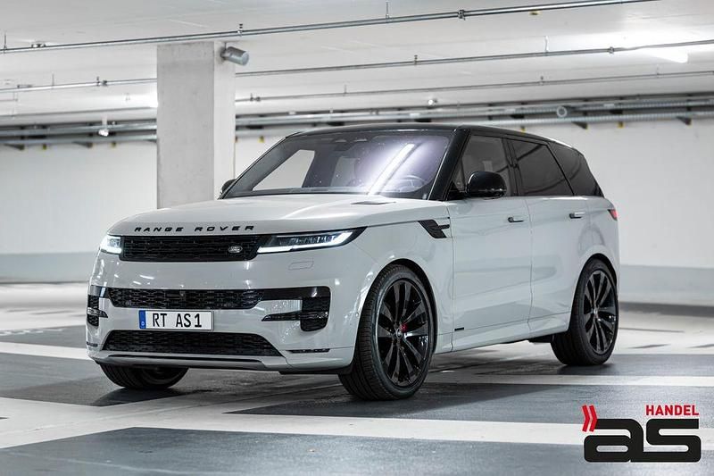 Grau Gebraucht 2023 Land Rover Range Rover Sport SUV | 94.890 € (Superpreis) - Bild 1/4