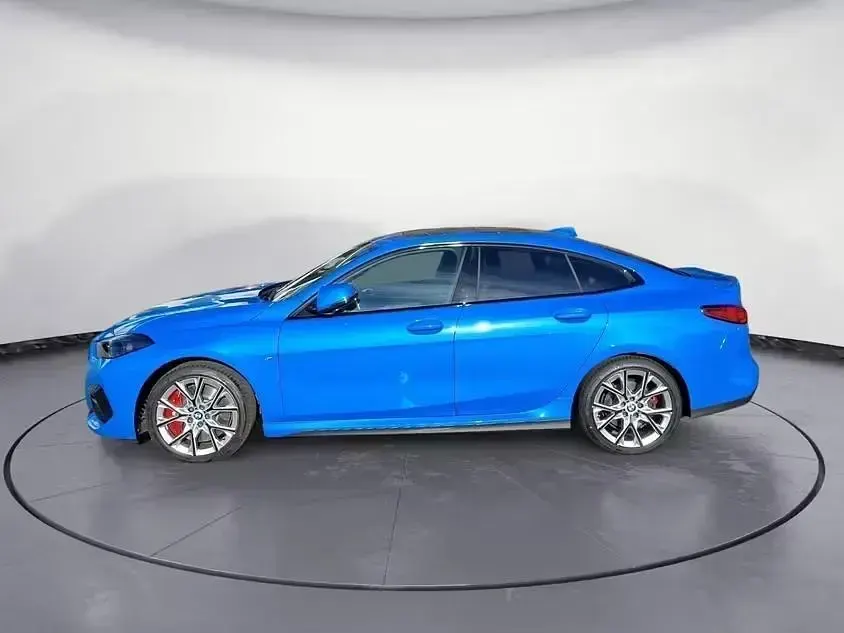 Gebraucht BMW 220 Performance 178 PS (130 kW) 2024 Blau Coupé