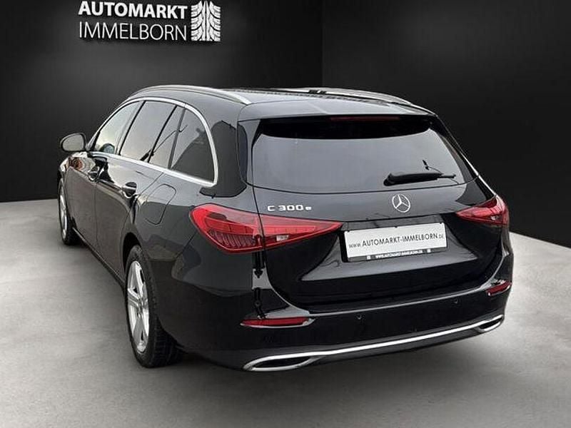 Gebraucht Mercedes C300e 313 PS (230 kW) 2022 Schwarz Limousine