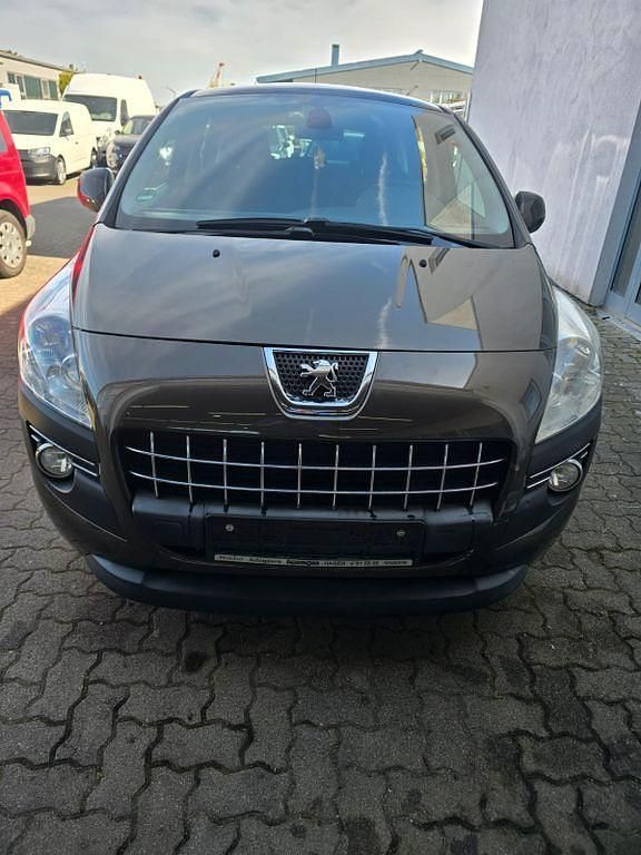 Gebraucht Peugeot 3008 150 PS (110 kW) 2010 Braun Kombi