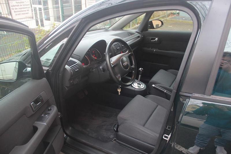 Gebraucht Audi A2 61 PS (44 kW) 2005 Grün Kleinwagen