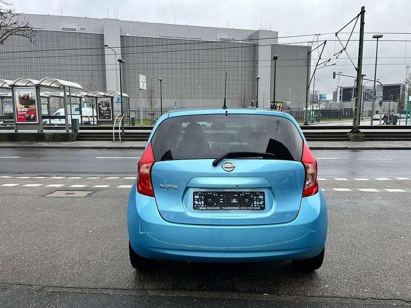 Gebraucht Nissan Note Acenta+ 98 PS (72 kW) 2016 Sonic blue (m) Van / Kleinbus