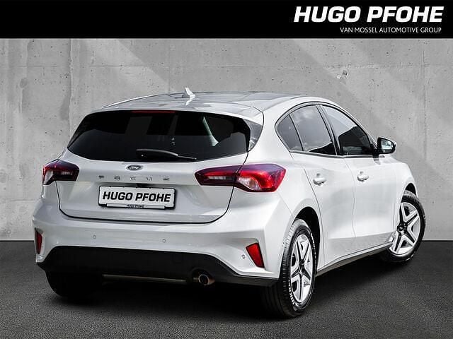 Occasion Ford Focus Cool & Connect 101 ch (74 kW) 2022 Argent Berline