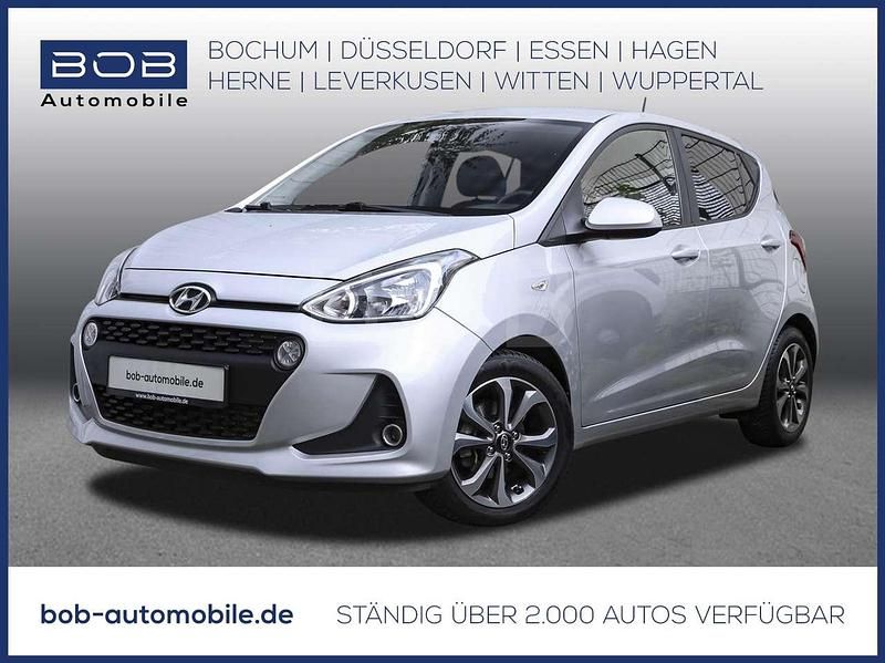 Silber Gebraucht 2017 Hyundai i10 YES! Kleinwagen | 9.996 € (Etwas zu teuer) - Bild 1/3