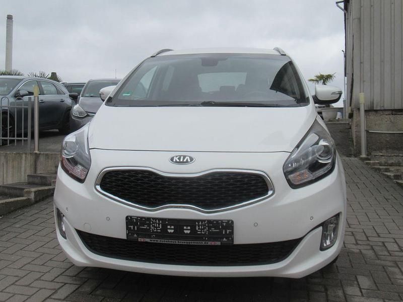 Gebraucht Kia Carens 135 PS (99 kW) 2017 Weiß Van / Kleinbus