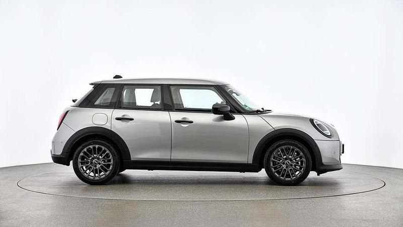 Usata Mini Cooper Classic 156 CV (114 kW) 2024 Grigio Utilitaria