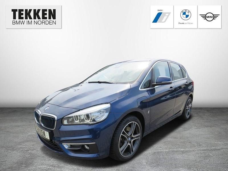 Blau Gebraucht 2017 BMW 225 iPerformance Van / Kleinbus | 14.490 € (Etwas zu teuer) - Bild 1/4
