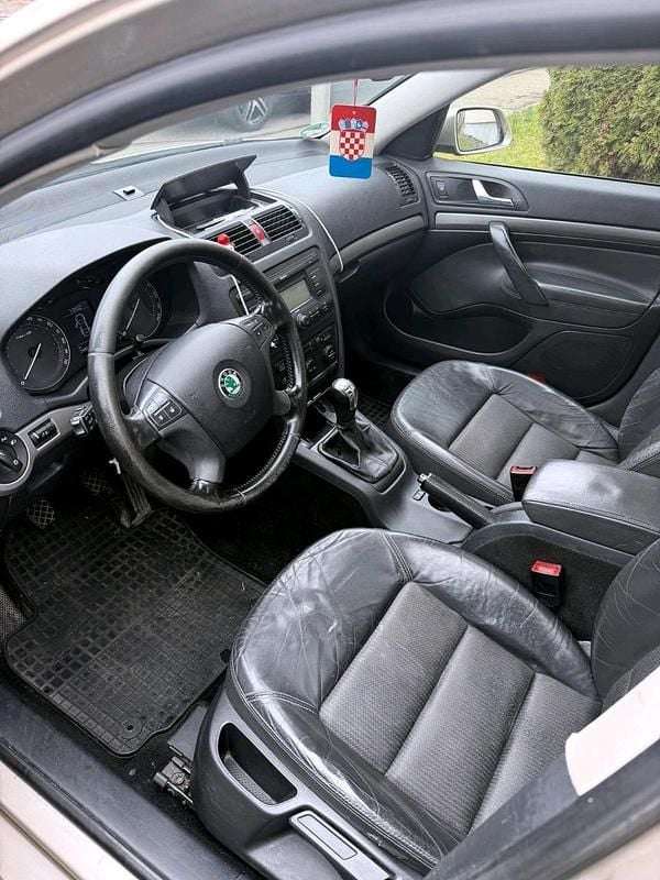 Gebraucht Skoda Octavia 150 PS (110 kW) 2005 Gold Kombi