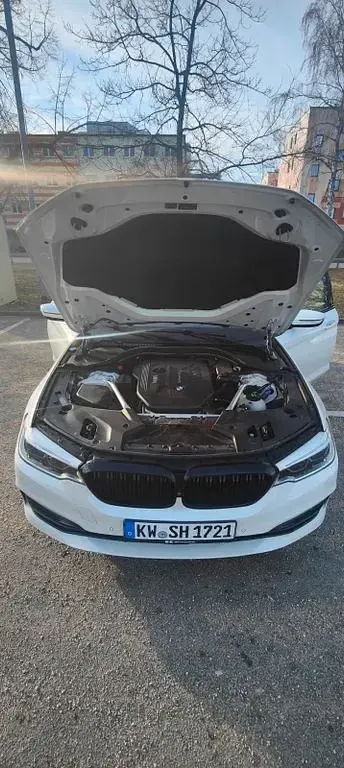 Gebraucht BMW 530 Sport Line 265 PS (194 kW) 2019 Weiß Kombi
