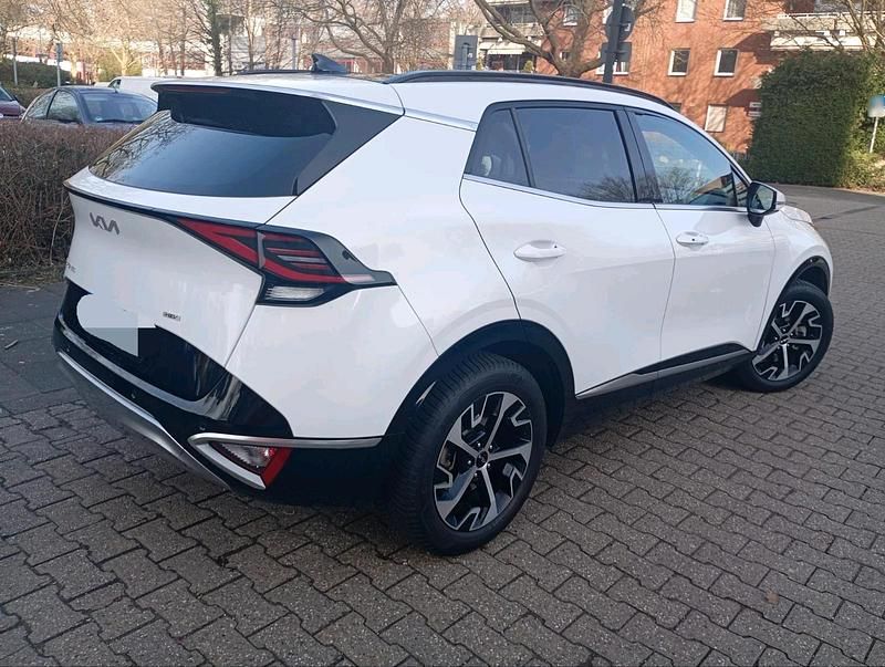 Gebraucht Kia Sportage 179 PS (131 kW) 2022 Weiß SUV