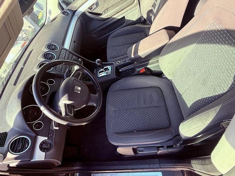 Gebraucht Seat Exeo Style 143 PS (105 kW) 2011 Schwarz Limousine