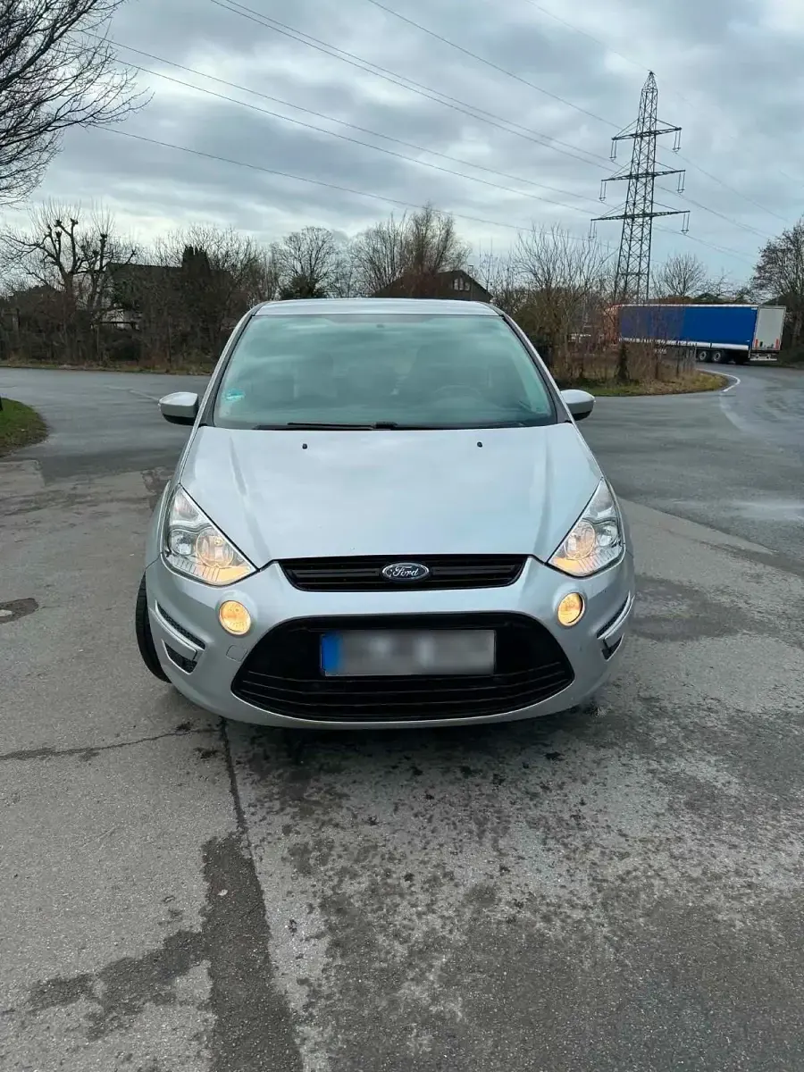 Gebraucht Ford S-MAX S 110 PS (80 kW) 2012 Silber Van / Kleinbus