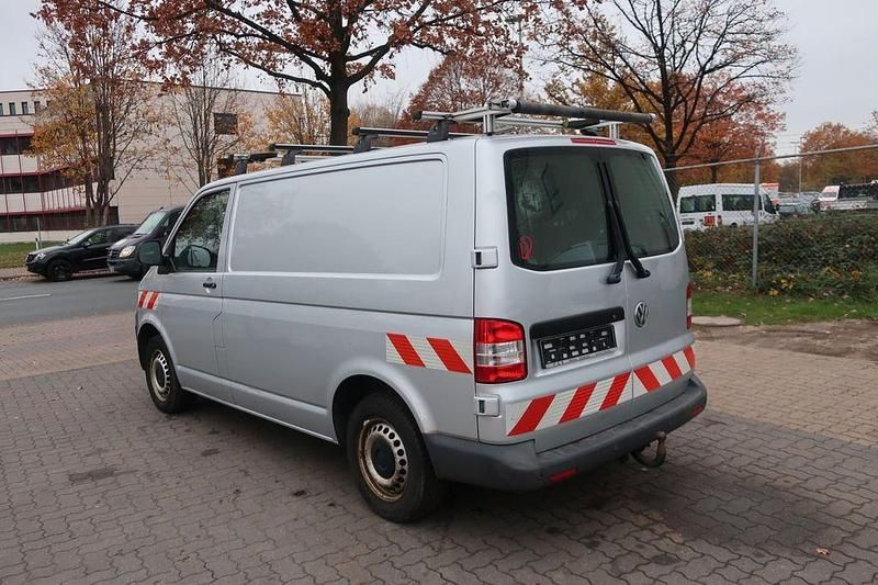 Gebraucht VW T5 140 PS (102 kW) 2011 Silber Van