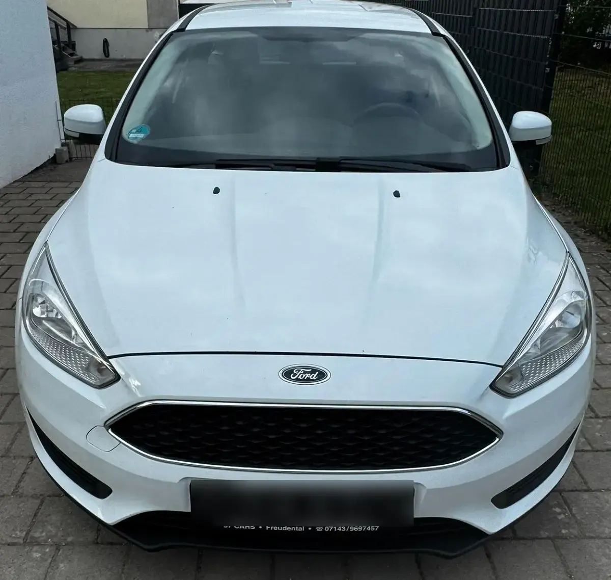 Gebraucht Ford Focus 101 PS (74 kW) 2016 Weiß Kombi