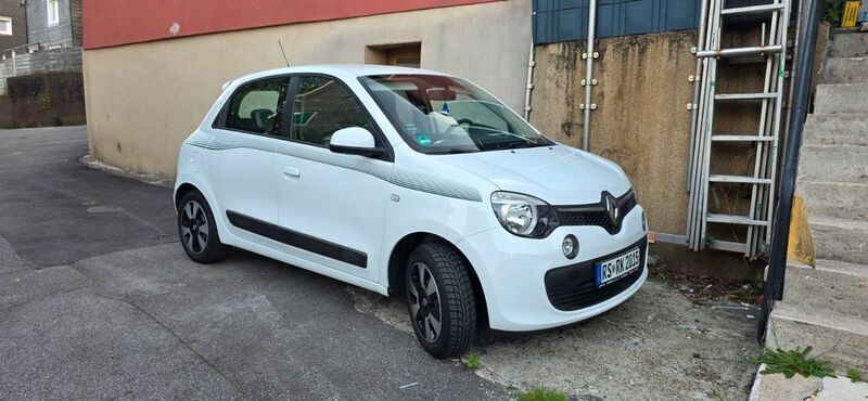Weiß Gebraucht 2015 Renault Twingo Intens Kleinwagen | 5.800 € (Superpreis) - Bild 1/4