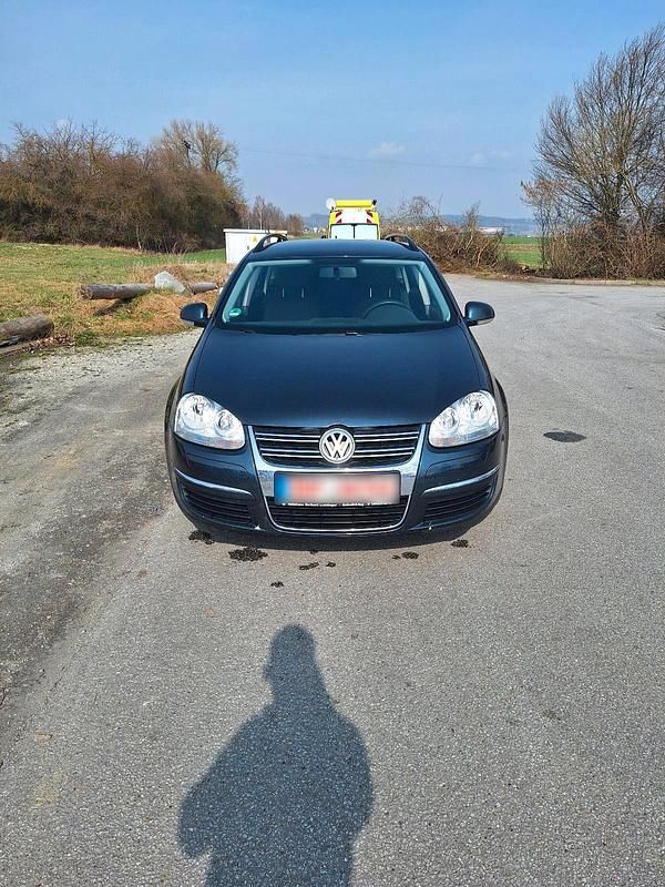 Gebraucht VW Golf V 105 PS (77 kW) 2008 Blau Kombi