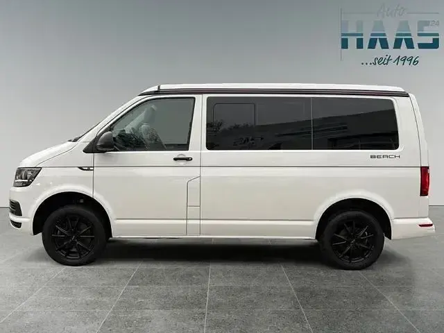Gebraucht VW California Beach 150 PS (110 kW) 2018 Candyweiss Van