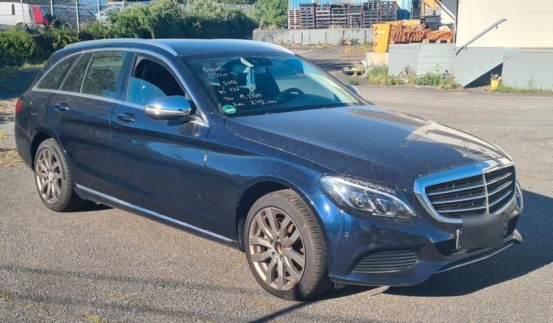 Blau Gebraucht 2016 Mercedes C220 Kombi | 9.000 € (Superpreis) - Bild 1/4