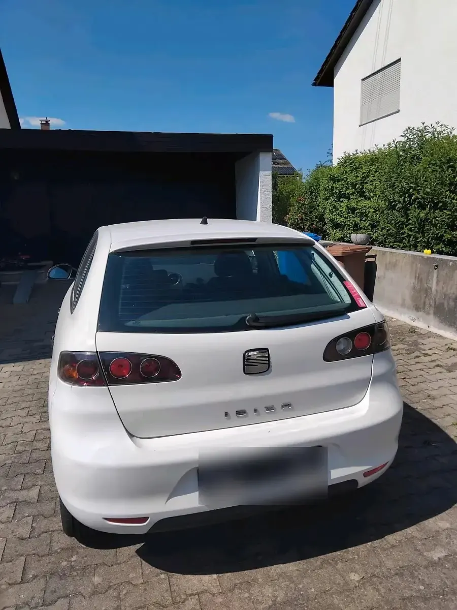 Gebraucht Seat Ibiza 60 PS (44 kW) 2009 Weiß Kleinwagen