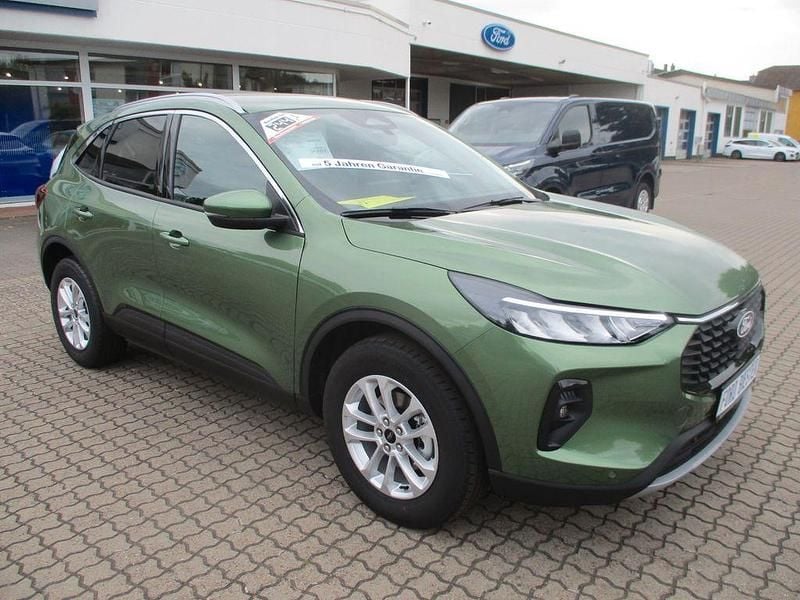 Bürsting green Neu 2025 Ford Kuga Titanium SUV | 39.990 € - Bild 1/4