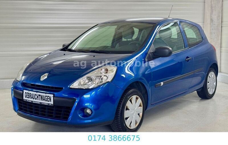 Blau Gebraucht 2010 Renault Clio III Expression Limousine | 2.680 € (Fairer Preis) - Bild 1/4