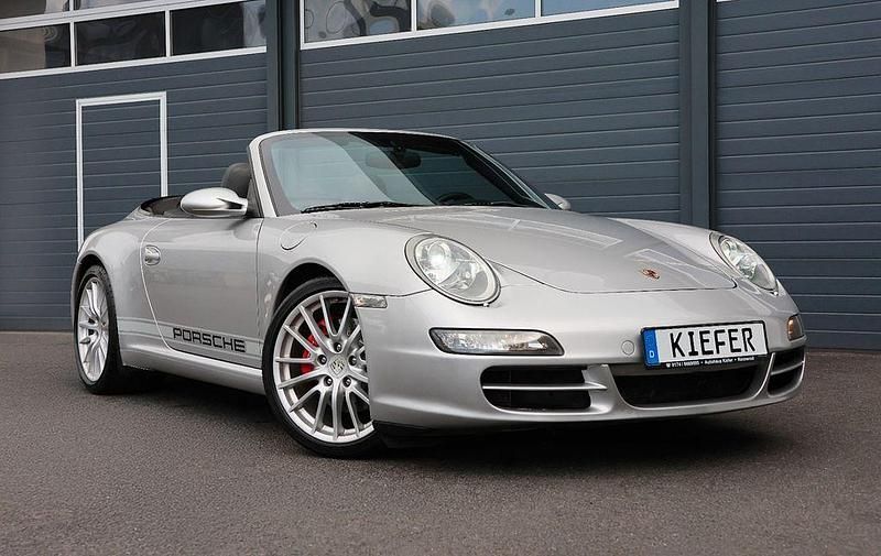 Silber Gebraucht 2006 Porsche 911 Carrera S Cabriolet Cabrio | 27.950 € - Bild 1/4
