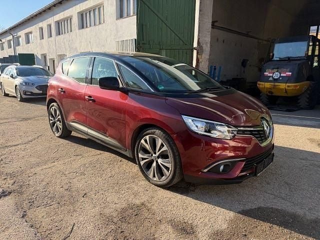 Gebraucht Renault Scénic IV Intens 132 PS (97 kW) 2017 Weinrot Van / Kleinbus