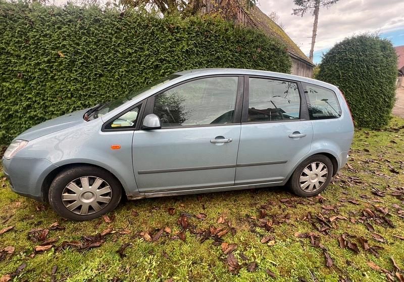 Gebraucht Ford Focus 101 PS (74 kW) 2004 Blau Kombi