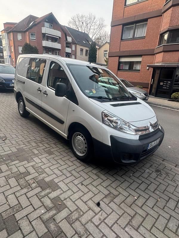 Gebraucht Citroën Jumpy 163 PS (119 kW) 2012 Weiß Van / Kleinbus