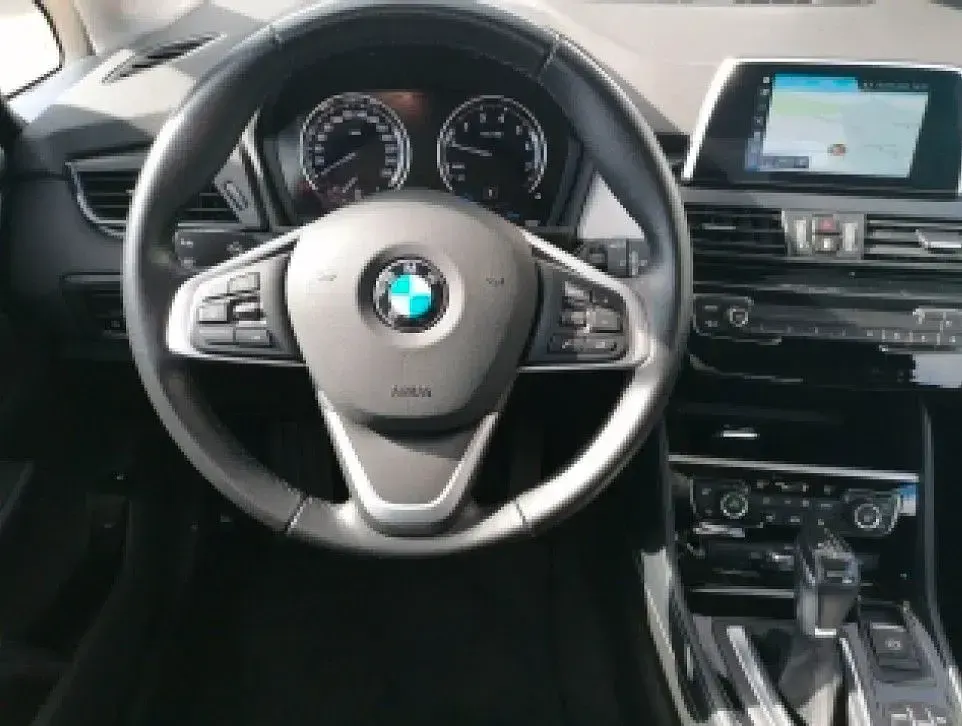Gebraucht BMW 225 Active Tourer Advantage 224 PS (164 kW) 2019 Schwarz Van / Kleinbus