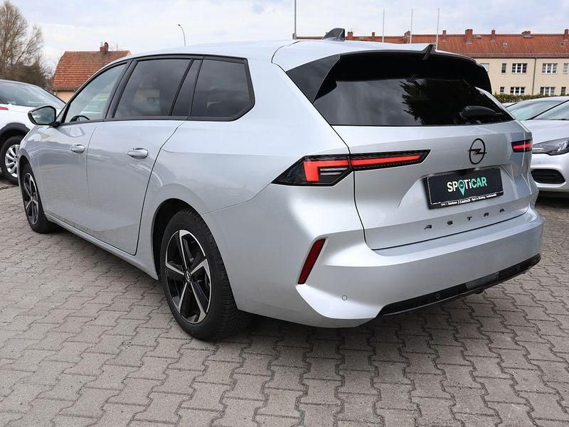 Gebraucht Opel Astra 131 PS (96 kW) 2024 Silber Kombi