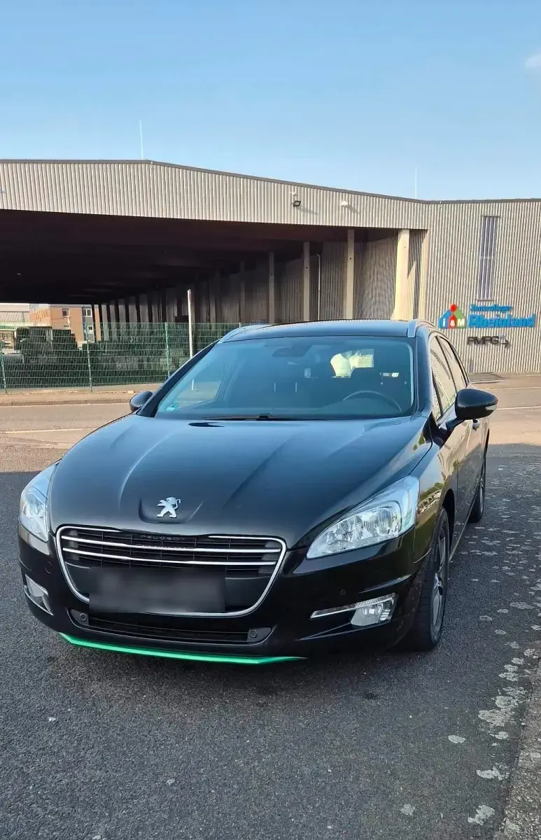 Gebraucht Peugeot 508 SW Active 156 PS (114 kW) 2012 Kombi