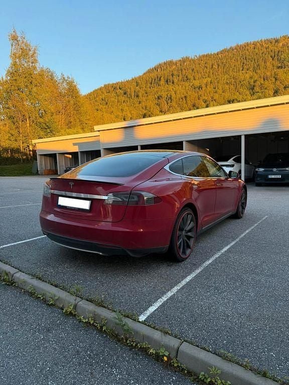 Gebraucht Tesla Model S 309 kW (421 PS) 2013 Rot Kleinwagen
