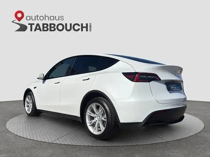 Gebraucht Tesla Model Y Long Range RWD 378 kW (514 PS) 2022 Weiß SUV
