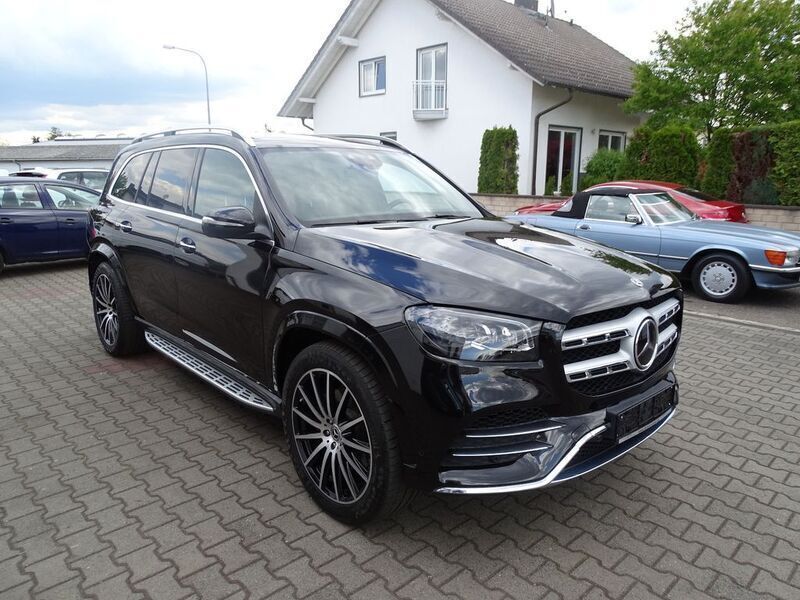 Obsidianschwarz metalliclack Gebraucht 2021 Mercedes GLS350 AMG line SUV | 82.490 € (Teuer) - Bild 1/4