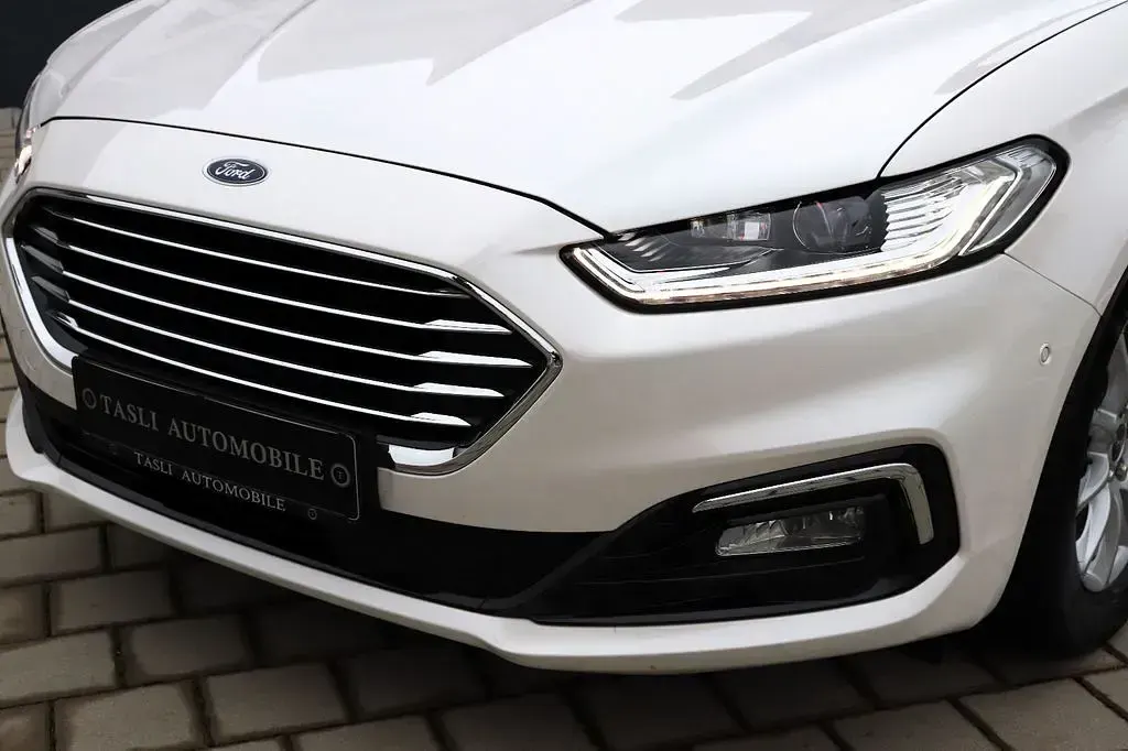 Gebraucht Ford Mondeo 188 PS (138 kW) 2019 Weiß Limousine