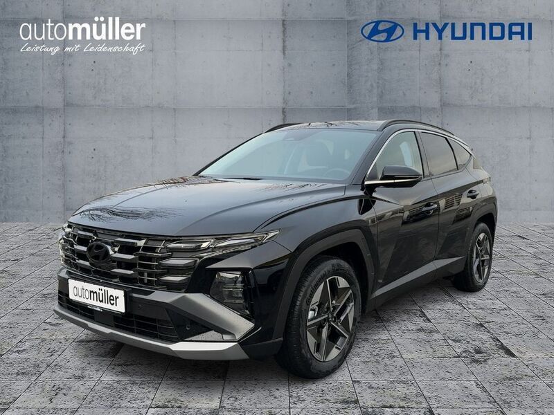 Schwarz Neu 2024 Hyundai Tucson Trend SUV | 36.822 € (Fairer Preis) - Bild 1/4