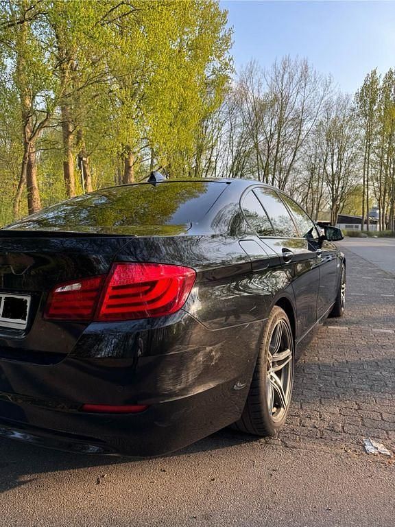 Gebraucht BMW 525 204 PS (150 kW) 2010 Schwarz Limousine