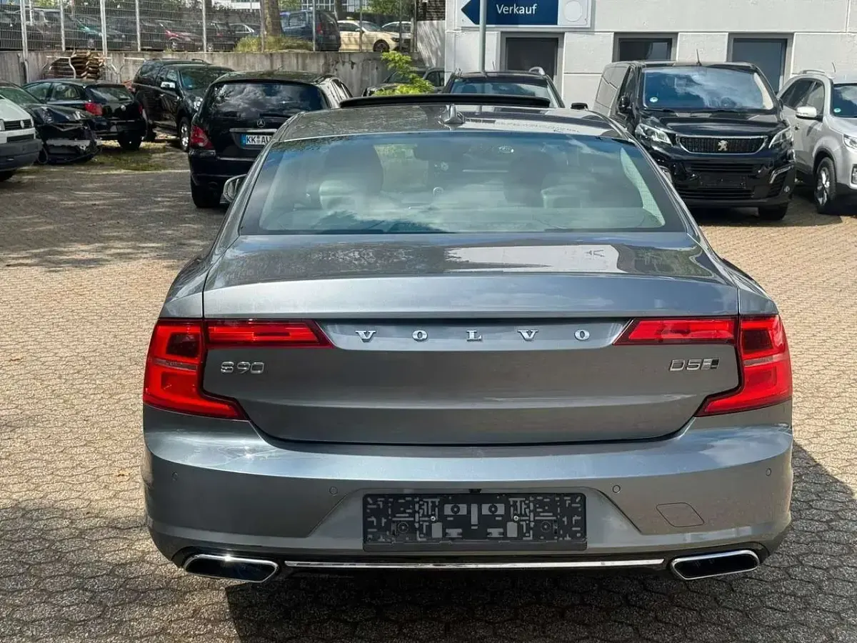Gebraucht Volvo S90 Inscription 235 PS (172 kW) 2016 Grau Limousine