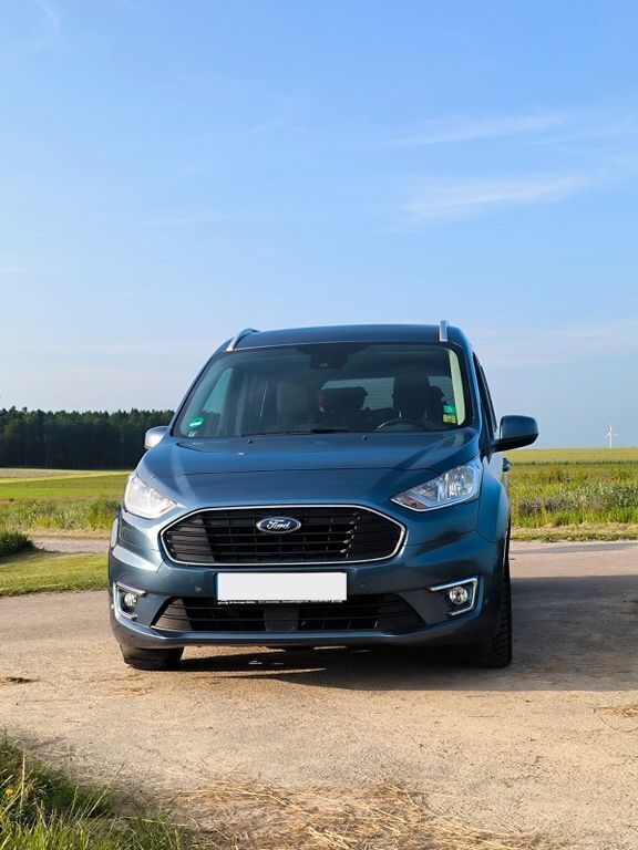 Blau Gebraucht 2019 Ford Grand Tourneo Connect Titanium Van / Kleinbus | 19.500 € (Superpreis) - Bild 1/4