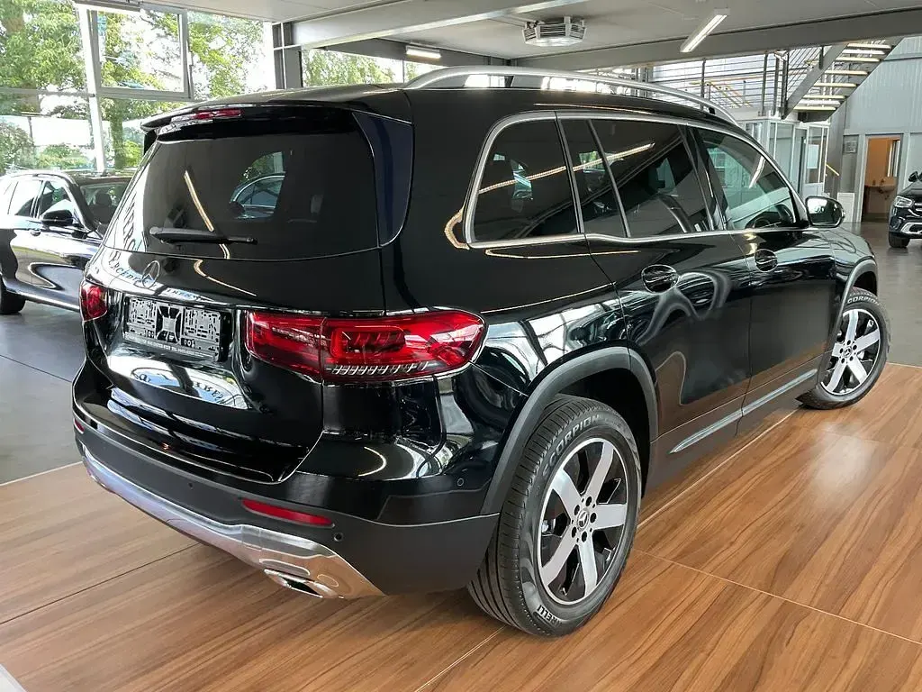 Gebraucht Mercedes GLB200 Progressive 150 PS (110 kW) 2022 Nachtschwarz  unilack SUV