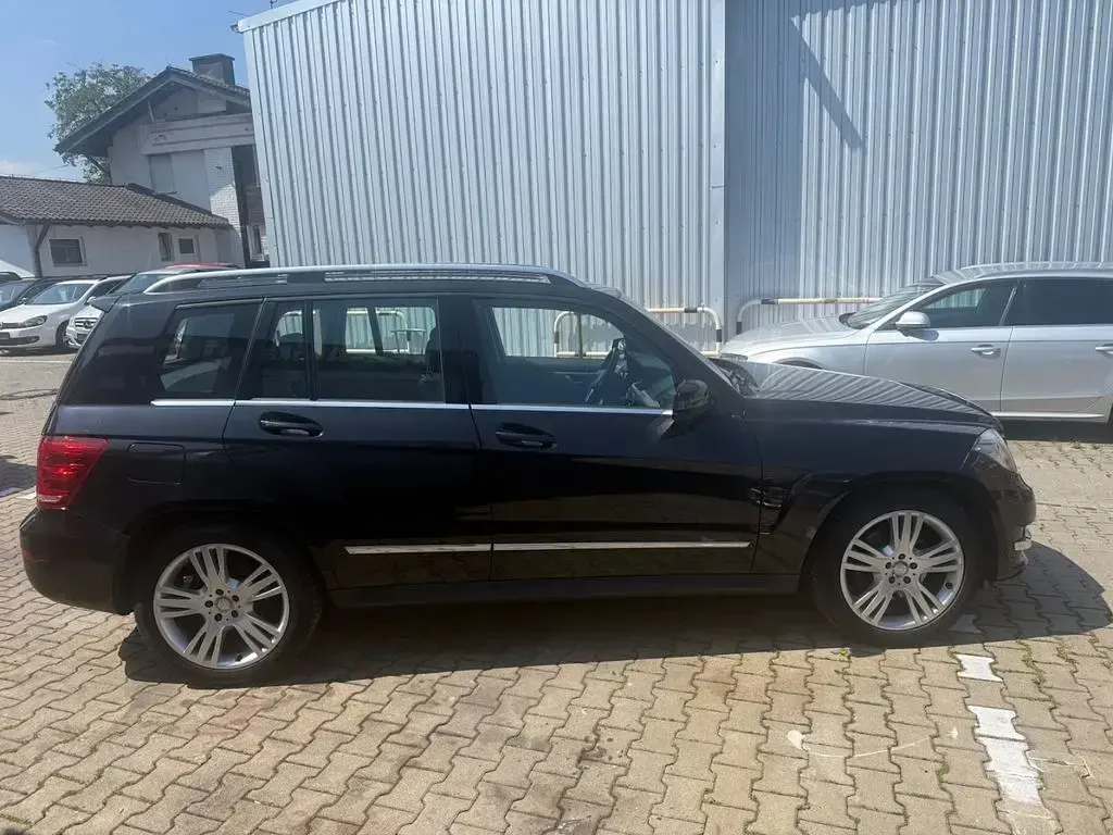 Gebraucht Mercedes GLK220 170 PS (125 kW) 2014 Schwarz SUV