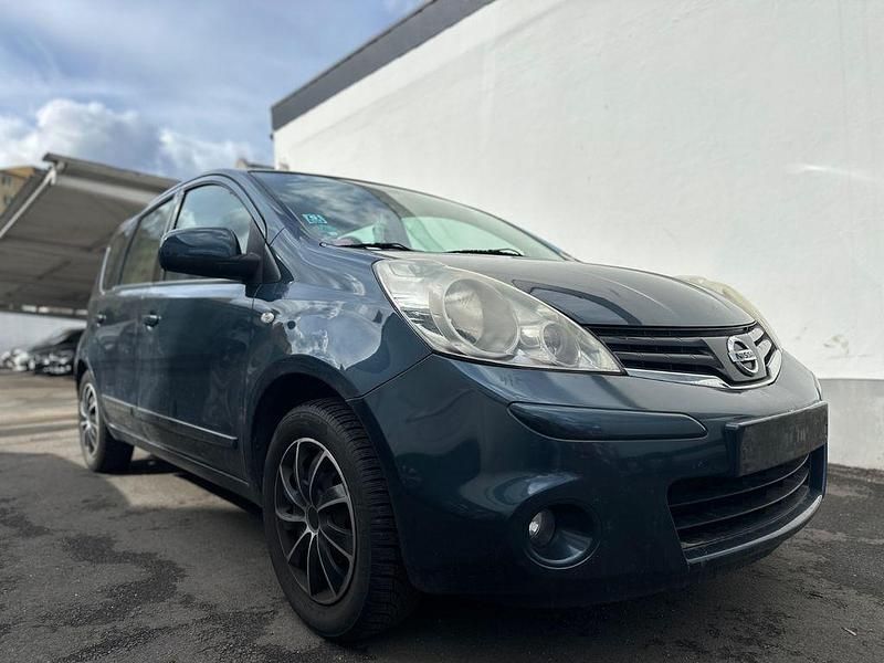 Gebraucht Nissan Note Visia 90 PS (66 kW) 2013 Grau Kleinwagen