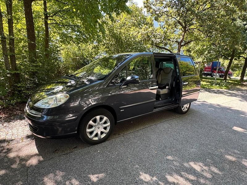 Violet Gebraucht 2006 Peugeot 807 Van / Kleinbus | 2.200 € (Guter Preis) - Bild 1/4