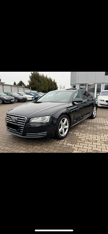 Second-hand Audi A8 Comfort 252 CP (185 kW) 2012 Negru Berlinǎ