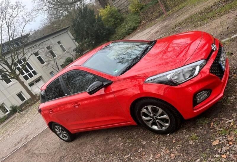 Gebraucht 2020 Hyundai i20 Advantage Limousine | 14.500 € (Guter Preis) - Bild 1/4