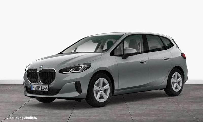 Skyscraper grau Gebraucht 2025 BMW 220 Active Tourer Sport Line Van / Kleinbus | 31.910 € - Bild 1/3