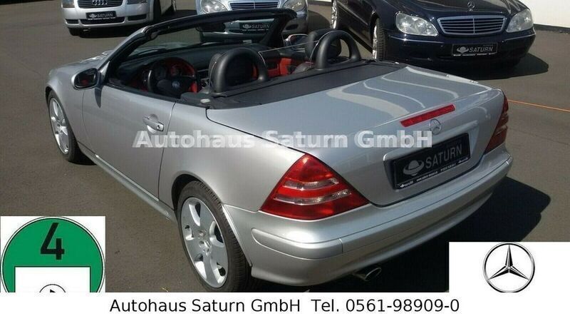 Gebraucht Mercedes SLK320 218 PS (160 kW) 2000 Silber metallic Cabrio
