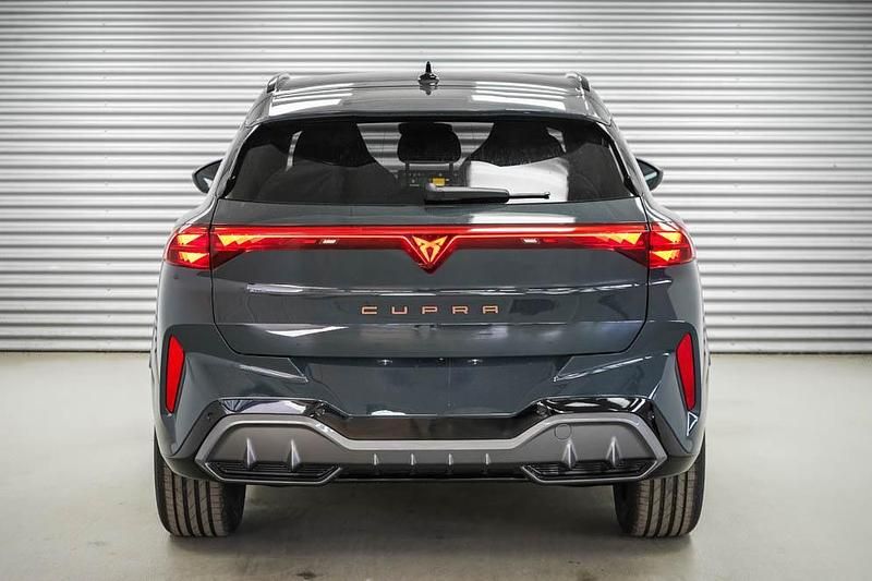 Neu Cupra Terramar 150 PS (110 kW) 2026 Fjord blau uni (9k) SUV