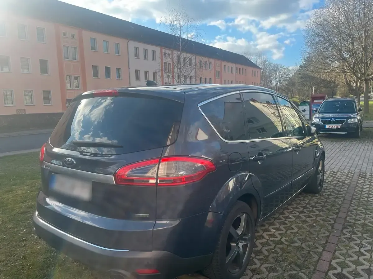 Second-hand Ford S-MAX S 203 CP (149 kW) 2015 Gri Monovolum